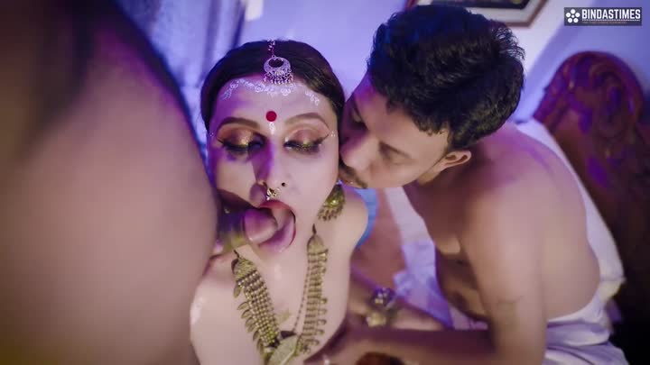 Screenshot Of Kamasutra Style Threesome 2023 BindasTimes Short Film